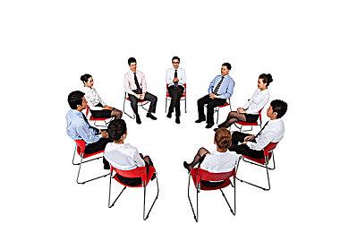 《福尔摩斯：觉醒重制版》开发完成 4月11日发售